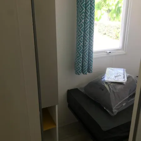 캠프장 Bungalow 3 Chambres *